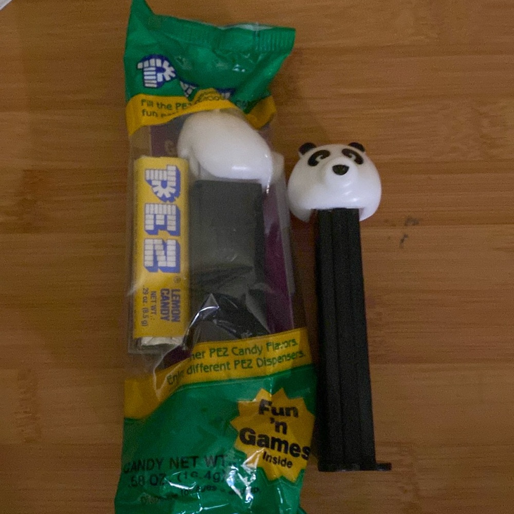 Vintage 1970 Panda Bear Pez Dispense Collectible Black & White